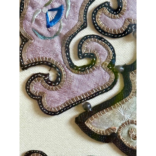 Asian Framed Chinese Antique Embroidery Silk Collar Qing Dynasty For Sale - Image 3 of 17