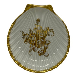 Mid 20th Century Limoges France Porcelain Clam Shell Decorative Bowl With Gold Roses Design For Sale