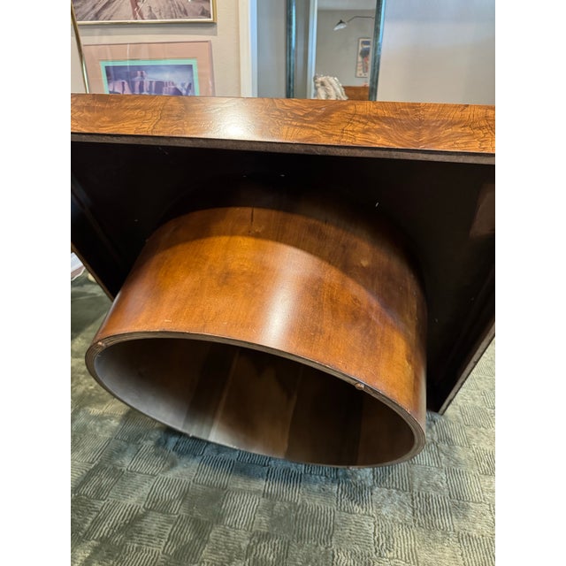 A Burl Wood Coffee Table in the Style of Milo Baughman, Circa 1970s. For Sale In Houston - Image 6 of 12