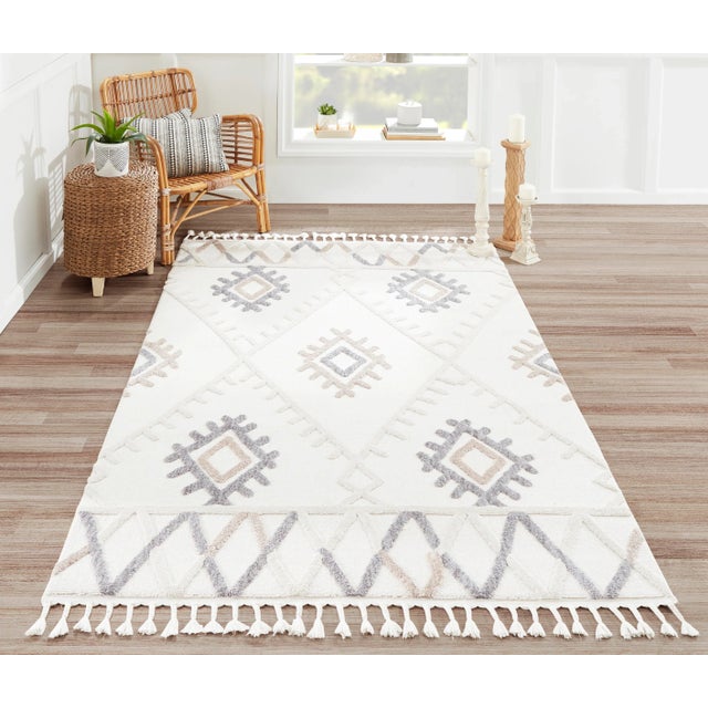 Textile Momeni Odessa Illona Ivory 2'3" X 8' Runner For Sale - Image 7 of 9