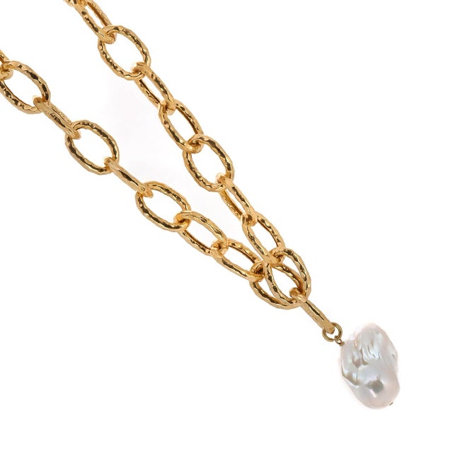 Gold Majestic Pearl Stone Pendant Gold Link Chain Necklace For Sale - Image 8 of 9