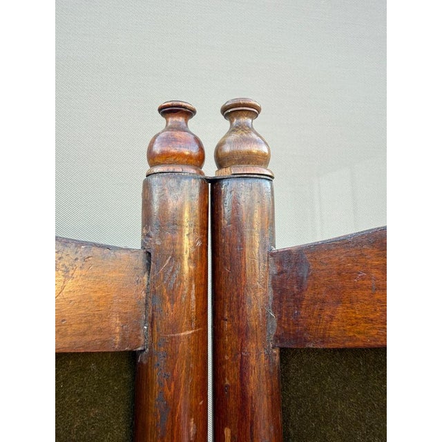 Austrian Secession Three-Panel Paravent in Olive Green Textile, 1910s For Sale - Image 3 of 16