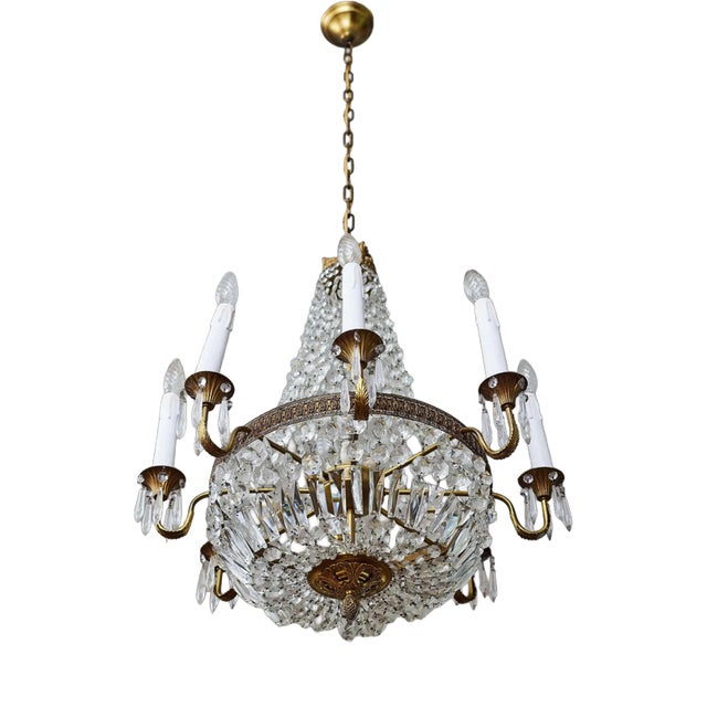 Classic Crystal Chandelier with Thirteen Bulbs For Sale