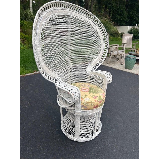 1970s Emmanuel Peacock Throne Chair, White Wicker With Cushion For Sale In New York - Image 6 of 18