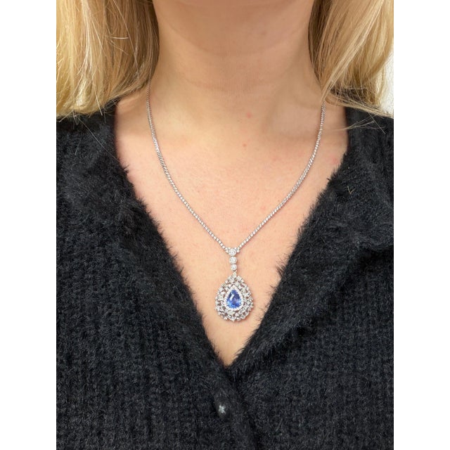 Michael Christoff 3.60 Carats Pear Shaped Sapphire and Diamond Necklace For Sale In Chicago - Image 6 of 7