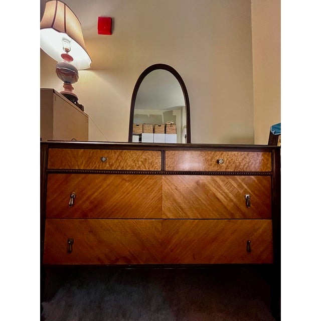 j.b. Van Sciver Co. Art Deco Sunrise Bedroom Suite, C. 1928-1932 - Mahogany Mirror Ladies Dresser For Sale - Image 16 of 17