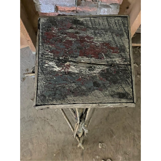 Early 20th Century Rustic Adirondack Twig Branch Stand Cabin Side Table Heart Bent Wood Motif For Sale - Image 9 of 12