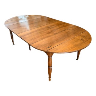 Early 19th Century Louis XVI or Directoire Style French Provincial Extending Dining Table. For Sale
