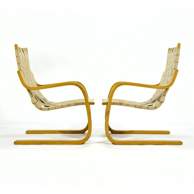 Artek Alvar Aalto Model 406 Lounge Chairs (Pair) For Sale - Image 4 of 10