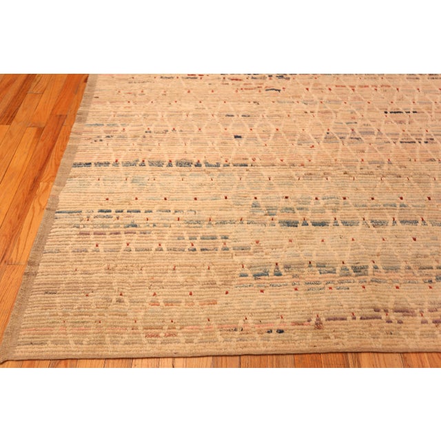 Early 21st Century Modern Contemporary Rug For Sale - Image 5 of 5