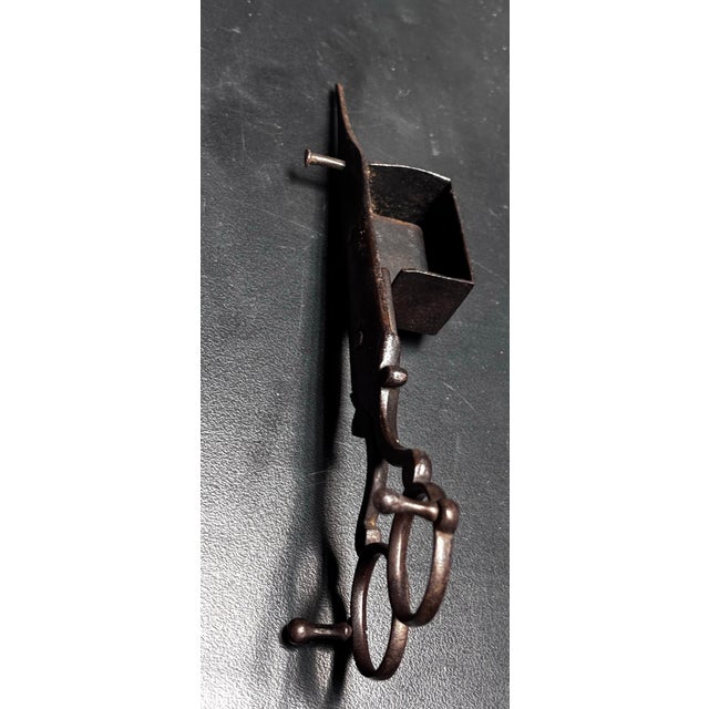 18th Century Hand-Forged Iron Candle Wick Trimmer With Catcher – Colonial American For Sale - Image 4 of 12