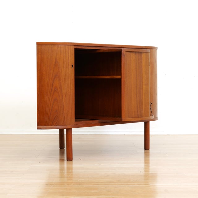 1960s Mid Century Teak Revolving Corner Bar by Siesta For Sale - Image 4 of 12