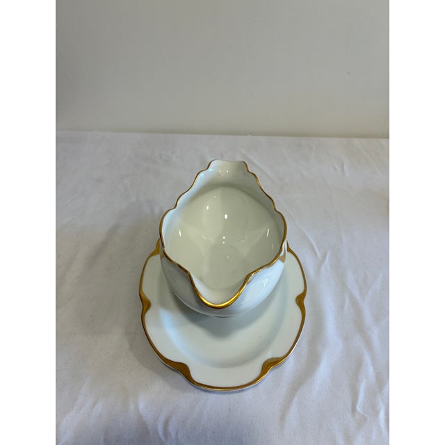 White Antique Haviland & Co. Limoges Gold Rim Gravy Boat With Attached Underplate, France For Sale - Image 8 of 12
