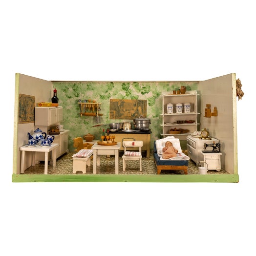 Vintage German Miniature Dollhouse Kitchen Interior with Accessories, 1930s For Sale