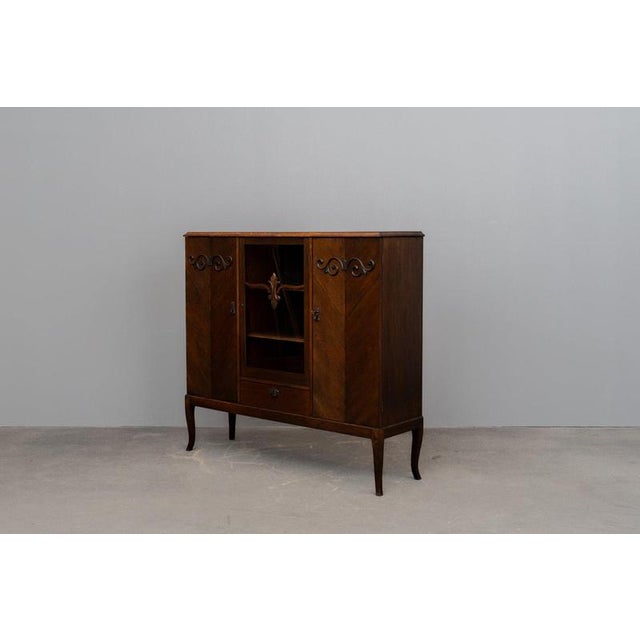 Art Nouveau Sideboard in Oak, Late 20th Century For Sale - Image 4 of 18