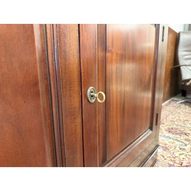 Classic English Mahogany Bookcase For Sale - Image 11 of 13