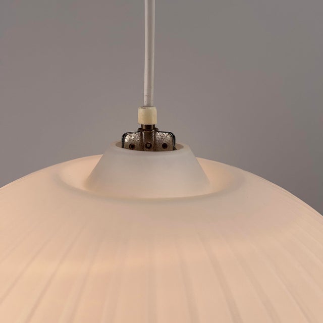 Large Model Bologna Pendant Lamp in Mouth-Blown Opal Glass by Aloys Gankofner for Peill & Putzler, Germany, 1950s For Sale - Image 4 of 8