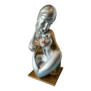 Mid-Century Chalkware Sculpture Embracing Lovers For Sale