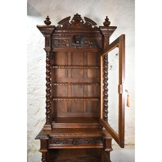 French Louis Xiii Style Oak Hunt Display Cabinet For Sale - Image 16 of 18