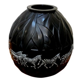 1990s Lalique Tanzania Black & White Zebra Vase For Sale