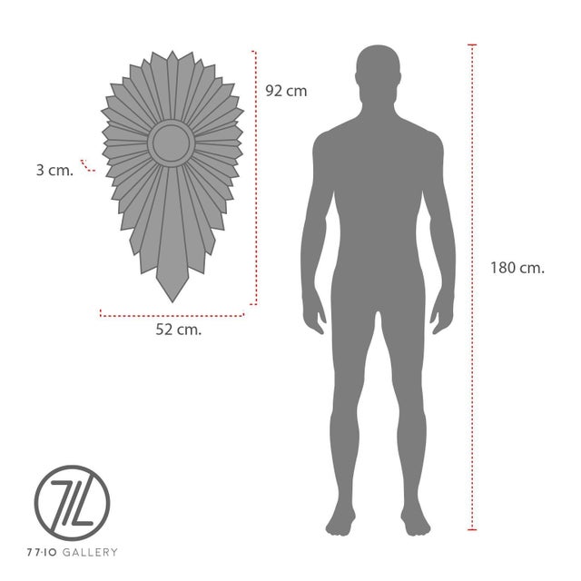 19th Century Big Size Gold Leaf Sunburst Mirror For Sale - Image 6 of 6