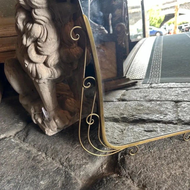 Brass 1950s Gio Ponti Style Mid-Century Modern Brass and Glass Wall Mirror For Sale - Image 8 of 12