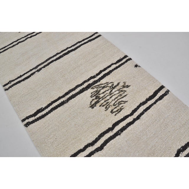 1950s Turkish Hemp Kilim Runner Rug For Sale - Image 4 of 10