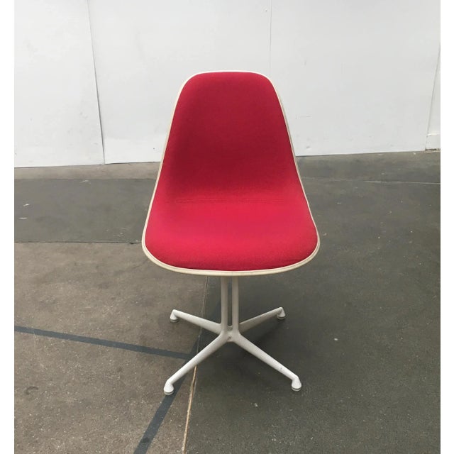 Mid-Century Fiberglass Side Chairs with La Fonda Base by Charles & Ray Eames for Herman Miller, Set of 2 For Sale - Image 18 of 18