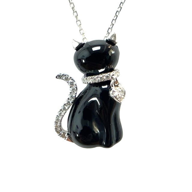 Modern 14k White Gold Black Onyx & Diamond Cat Pendant Necklace For Sale - Image 3 of 9