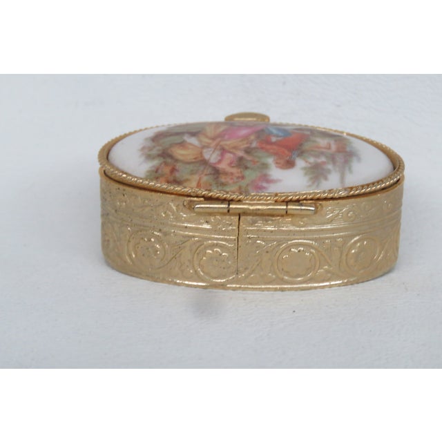 Gold Cameo Lidded Trinket Pill Box Porcelain and Metal 4634b For Sale - Image 8 of 13