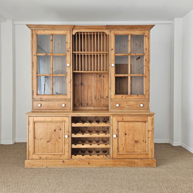 Dimensions: 74.5"W x 20.25"D x 80"D Upper L & R 9.25"D x 22.5"W x 41"H Lower L & R 17.5"D x 22.25"W x 24.25"H A...