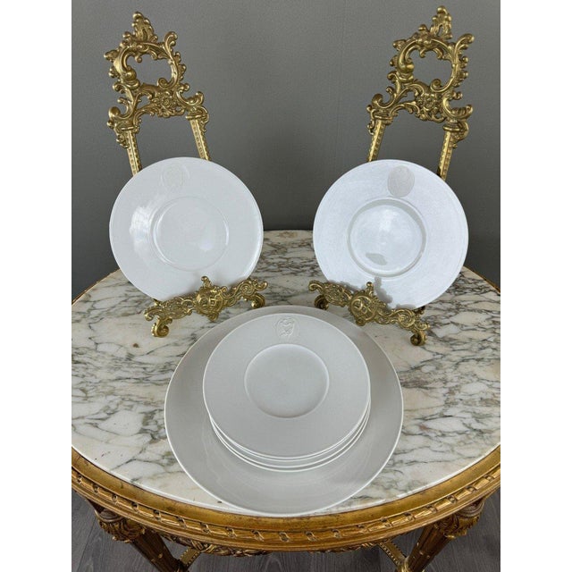20th Century Porcelain Dinner and Dessert Plates from KMP Berlin, Set of 7 For Sale - Image 10 of 13