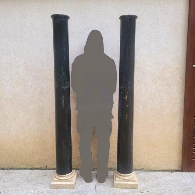 Pair of green marble columns with a white marble base These columns are in two parts, fitted one inside the other Some...