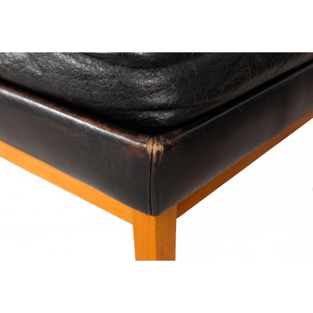 Pair of Mogens Hansen Mh195 Black Leather Armchairs With Ottoman Stool For Sale - Image 13 of 18