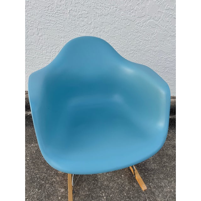 Eames Rocking Chair by Charles and Ray Eames for Herman Miller | Mid Century Modern Rar Chair | Molded Plastic Rocker For Sale - Image 11 of 12