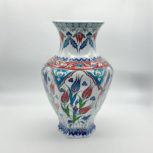 Ceramic Handmade Ceramic Iznik Vase (Faceted Form) Red Tulip and Blue Arch Pattern For Sale - Image 7 of 8