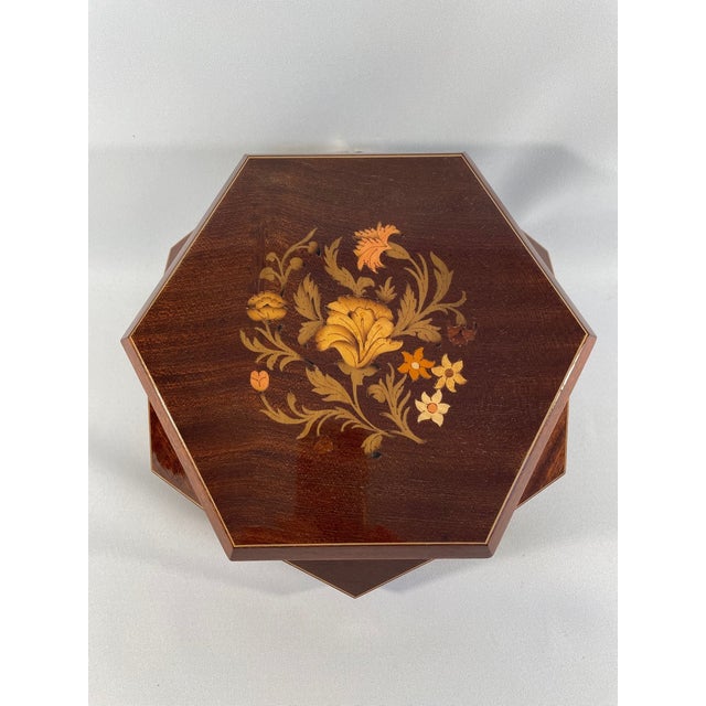 1970s Italian Hexagon Marquetry Musical Jewelry Box For Sale - Image 12 of 12