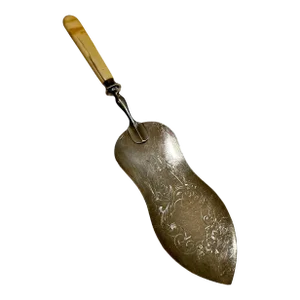 Late 19th Century French Cake Server