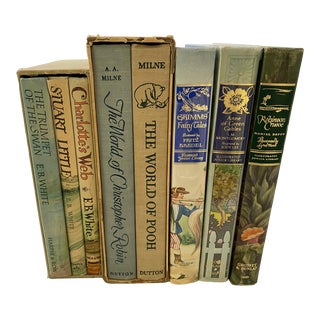 Vintage Collection of Children's Favorite Classic Books - Set of 8 For Sale