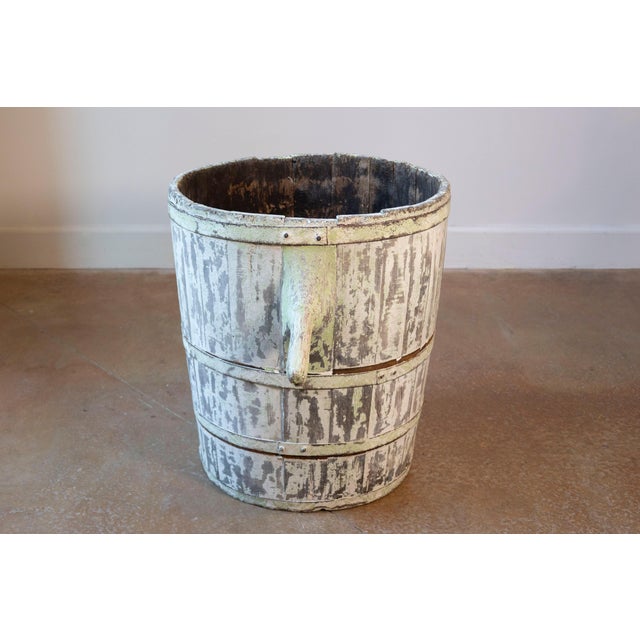 19th century French grape harvesting hod For Sale - Image 4 of 8