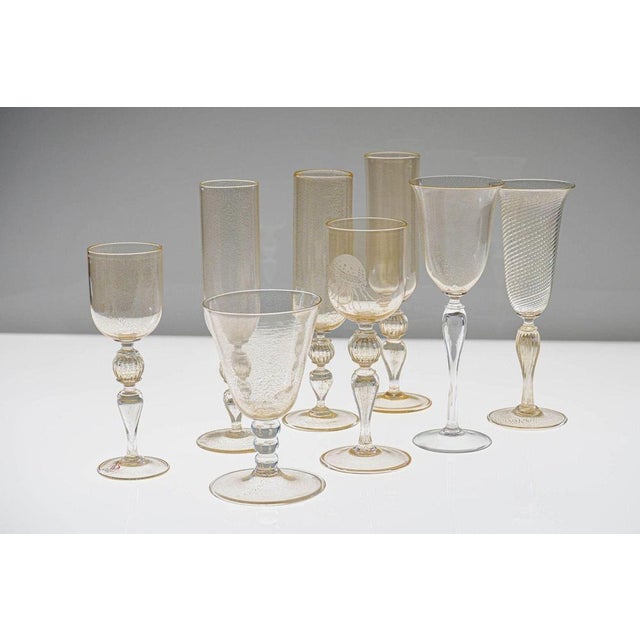 Murano Stem Glasses with Embedded Gold Leaf from Cenedese, 1950s, Set of 8 For Sale - Image 13 of 18