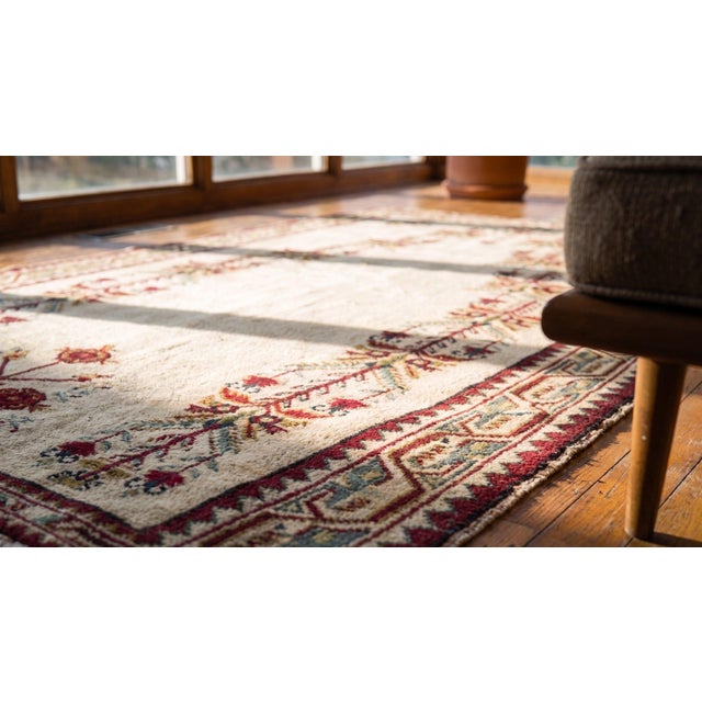1870s Ivory Geometric Turkish Central Anatolian Ghiordes Prayer Rug 3'3" X 5'8" Hand Knotted Wool Carpet For Sale - Image 11 of 11