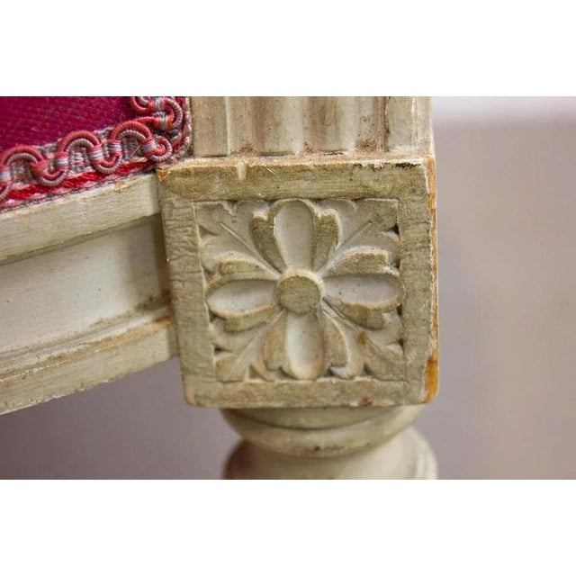 Wood Louis XVI White Lacquered Bergère Armchair with Purple Fabrics For Sale - Image 7 of 10