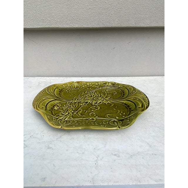 1900 - 1909 Green Majolica Asparagus Platter Keller & Guerin Saint Clement, Circa 1900 For Sale - Image 5 of 6