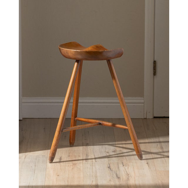 Vintage Scandinavian Modern Sculptural Beech Tripod Stool For Sale In Sacramento - Image 6 of 17
