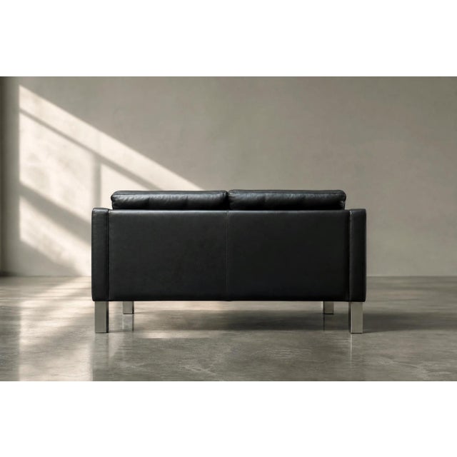 Mid-Century Danish Modern Two-Seater Black Leather Sofa, 1970s For Sale - Image 6 of 18