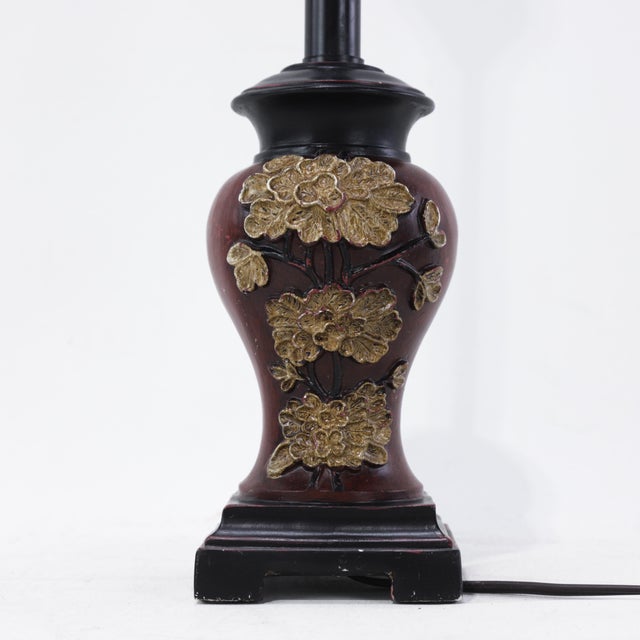 Asian Pair of Vintage Black and Gold Chinoiserie Resin Accent Lamps For Sale - Image 3 of 14