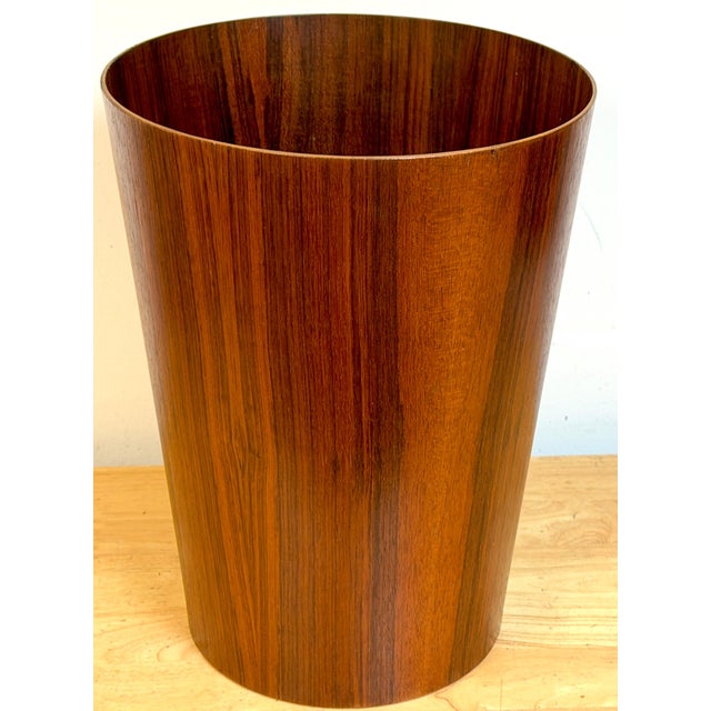 Oversized Swedish Modern Figured Rosewood Wastebasket Sweden, circa 1960s For Sale In West Palm - Image 6 of 16