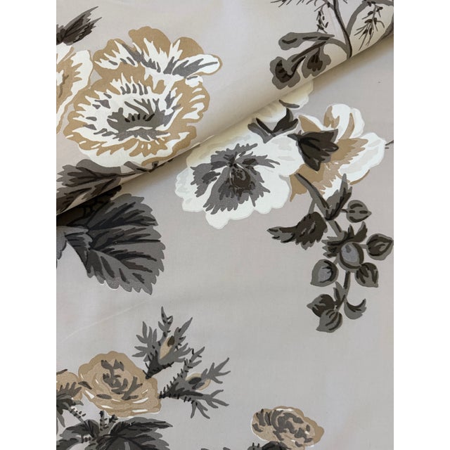 2020s Schumacher Fabric 174453 | Pyne Hollyhock, Grisaille - Schumacher Fabric 2 Yards For Sale - Image 5 of 5