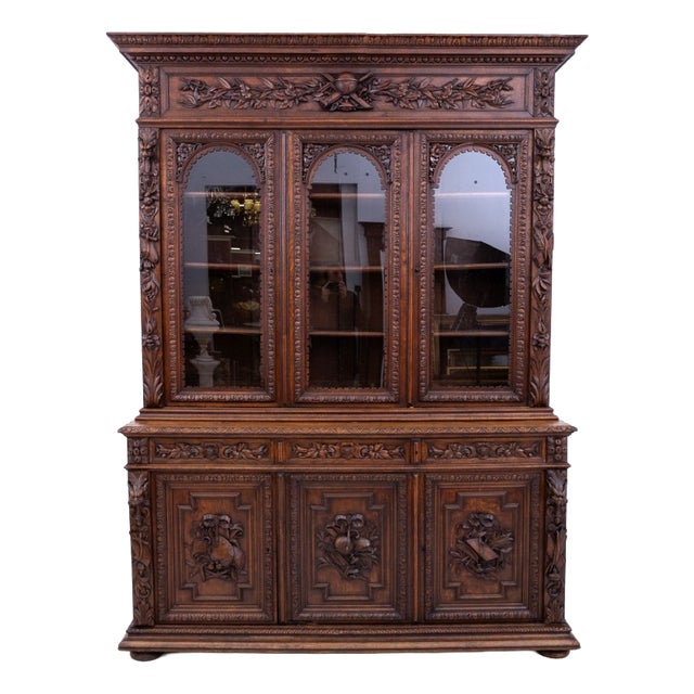 Antique French Neo-Renaissance Carved Oak Bookcase, 1880 For Sale